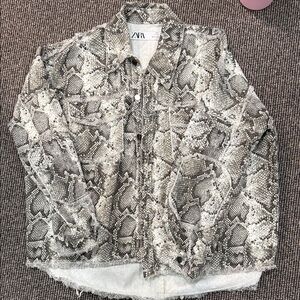 Zara Gray Snakeskin Pattern Jacket